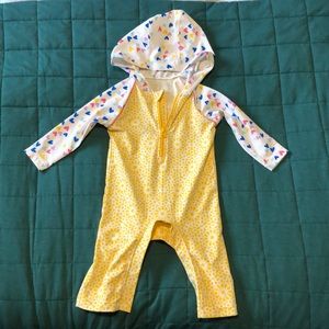 Coolibar UPF 50+ Baby Finn Hooded One-Piece Swimsuit - Size 6 months